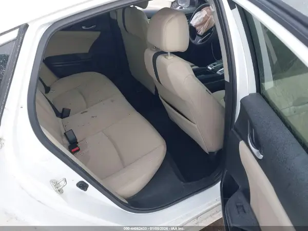 2HGFC1F32HH651373 2017 HONDA CIVIC - Image 8