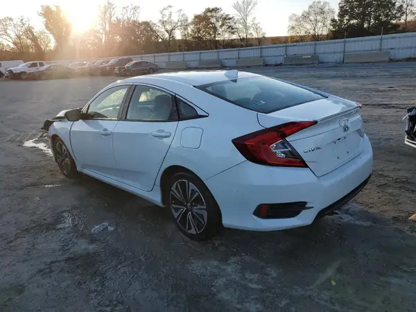 2HGFC1F32JH641092 2018 HONDA CIVIC - Image 2
