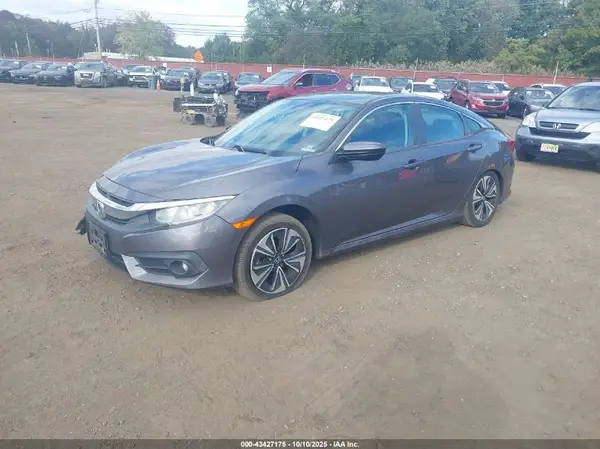 2HGFC1F32JH641139 2018 HONDA CIVIC - Image 2