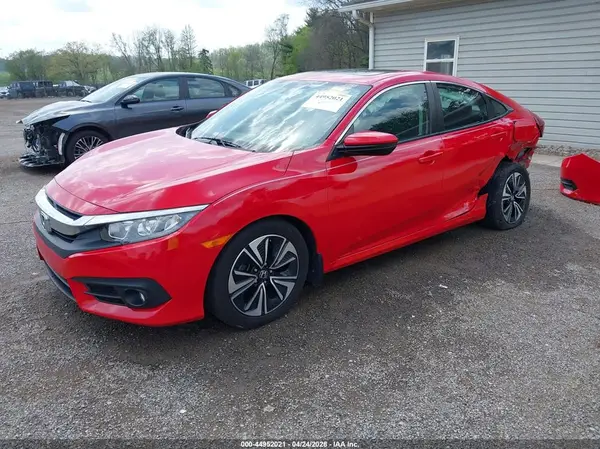 2HGFC1F32JH642047 2018 HONDA CIVIC - Image 2
