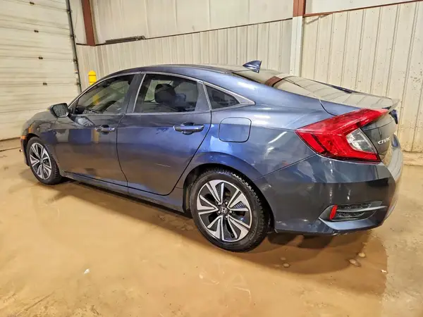 2HGFC1F32JH646177 2018 HONDA CIVIC - Image 2