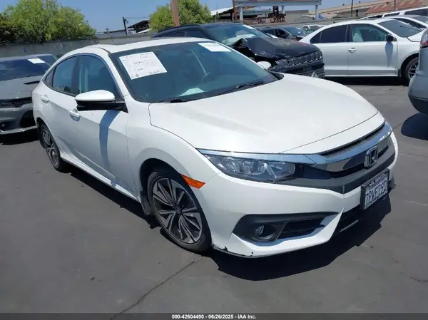 2HGFC1F33GH633821 2016 HONDA CIVIC - Image 1