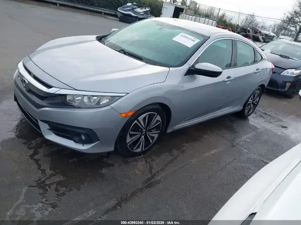 2HGFC1F33HH634775 2017 HONDA CIVIC - Image 2