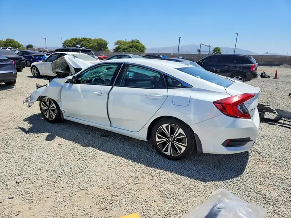 2HGFC1F33HH643640 2017 HONDA CIVIC - Image 2