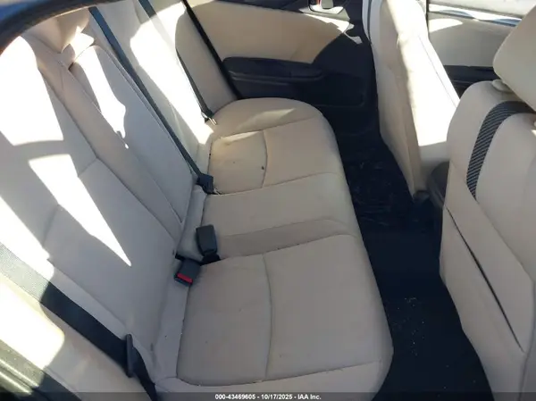 2HGFC1F33HH644058 2017 HONDA CIVIC - Image 8