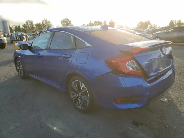 2HGFC1F33HH644156 2017 HONDA CIVIC - Image 2