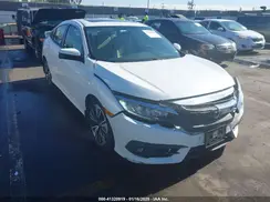 2HGFC1F33HH644710 2017 HONDA CIVIC