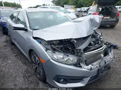 2HGFC1F33HH647574 2017 HONDA CIVIC
