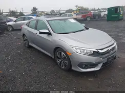 2HGFC1F33HH649227 2017 HONDA CIVIC
