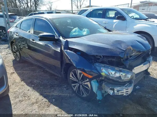 2HGFC1F33HH652645 2017 HONDA CIVIC - Image 1