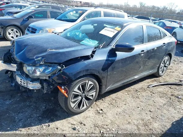 2HGFC1F33HH652645 2017 HONDA CIVIC - Image 2