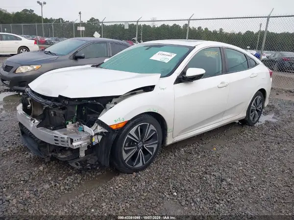 2HGFC1F33HH654766 2017 HONDA CIVIC - Image 2