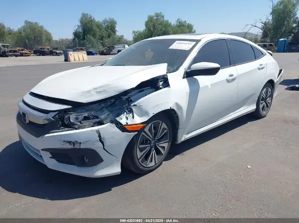 2HGFC1F33HH659997 2017 HONDA CIVIC - Image 2