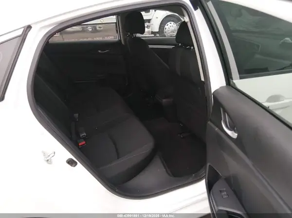 2HGFC1F33JH642834 2018 HONDA CIVIC - Image 8