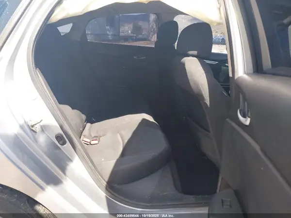 2HGFC1F34HH630413 2017 HONDA CIVIC - Image 8