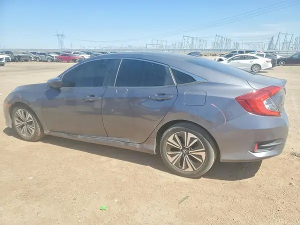 2HGFC1F34HH640715 2017 HONDA CIVIC - Image 2