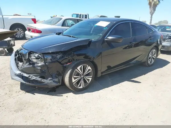 2HGFC1F34HH649902 2017 HONDA CIVIC - Image 2