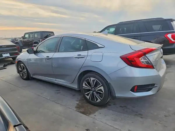 2HGFC1F34JH641031 2018 HONDA CIVIC - Image 2