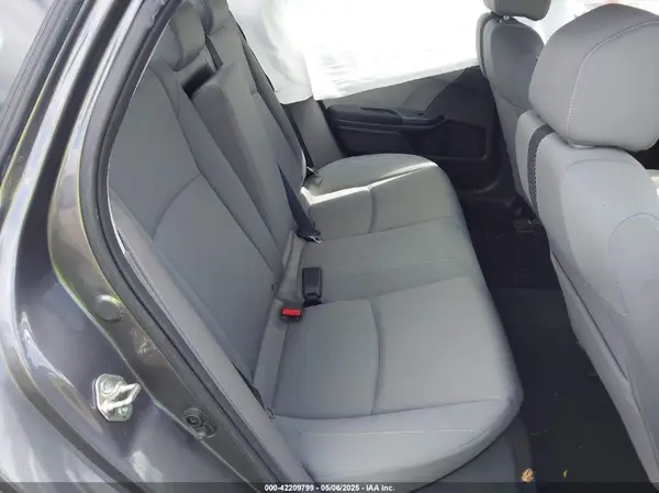 2HGFC1F34JH643975 2018 HONDA CIVIC - Image 8