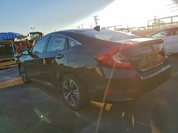 2HGFC1F35GH640429 2016 HONDA CIVIC - Image 2