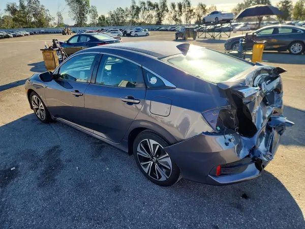 2HGFC1F35HH641646 2017 HONDA CIVIC - Image 2