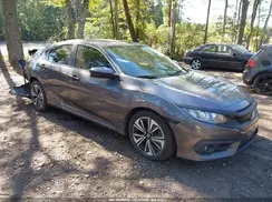 2HGFC1F35HH645809 2017 HONDA CIVIC