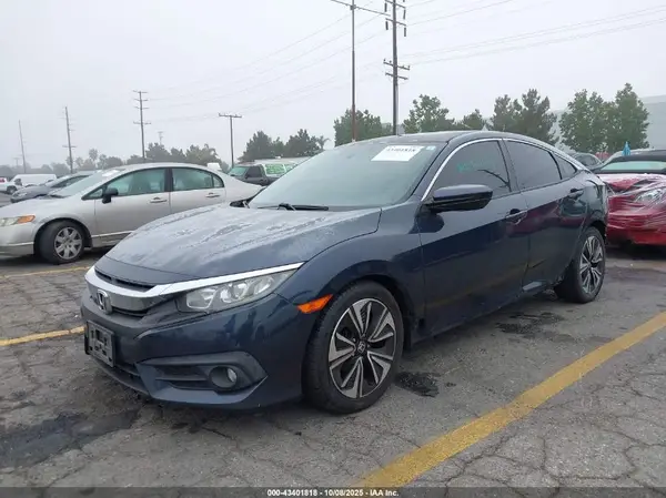 2HGFC1F35HH652579 2017 HONDA CIVIC - Image 2