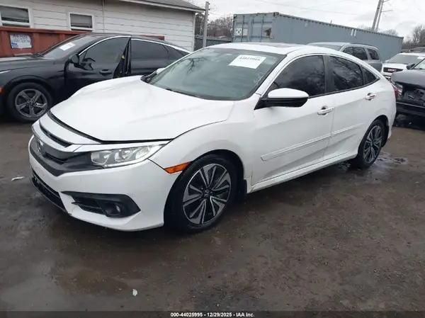 2HGFC1F35HH656776 2017 HONDA CIVIC - Image 2