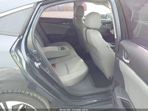 2HGFC1F35JH640633 2018 HONDA CIVIC - Image 8