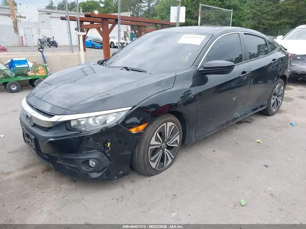2HGFC1F35JH645816 2018 HONDA CIVIC - Image 2