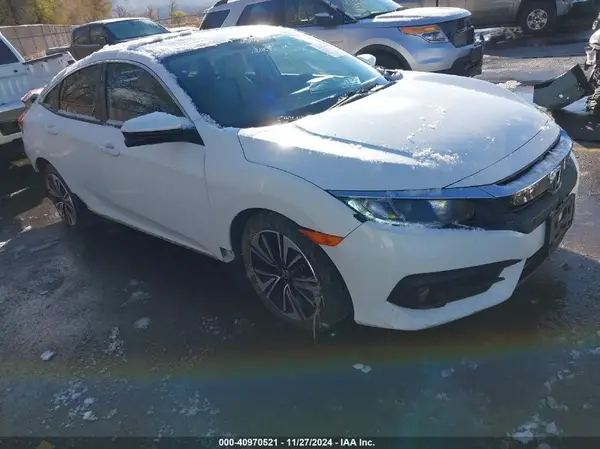 2HGFC1F36HH631191 2017 HONDA CIVIC - Image 1