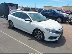 2HGFC1F36HH637136 2017 HONDA CIVIC
