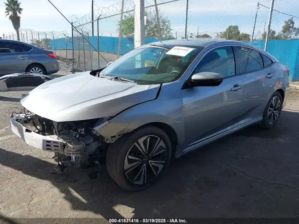 2HGFC1F36HH641123 2017 HONDA CIVIC - Image 2