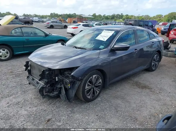 2HGFC1F36HH643969 2017 HONDA CIVIC - Image 2
