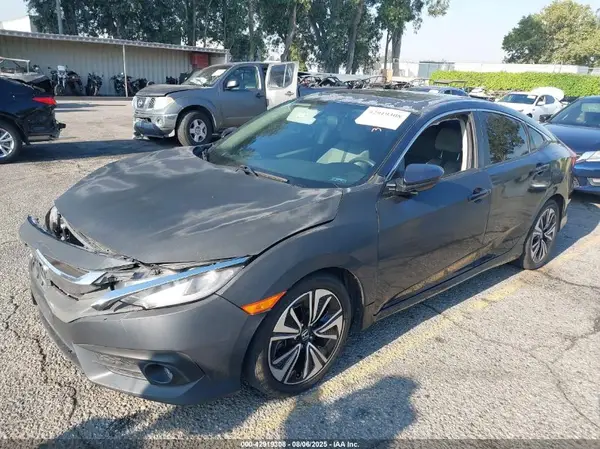 2HGFC1F37HH640546 2017 HONDA CIVIC - Image 2