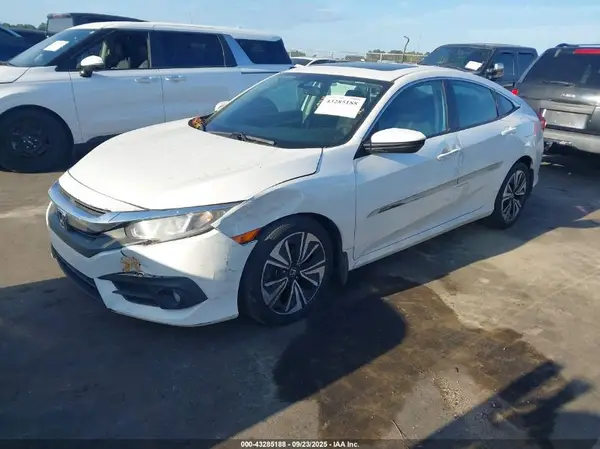 2HGFC1F37HH645763 2017 HONDA CIVIC - Image 2