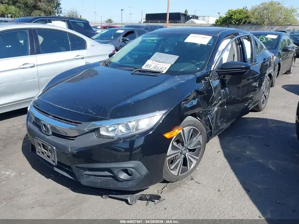 2HGFC1F37HH646217 2017 HONDA CIVIC - Image 2