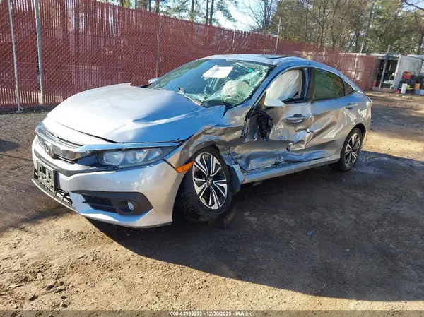 2HGFC1F37HH654186 2017 HONDA CIVIC - Image 2