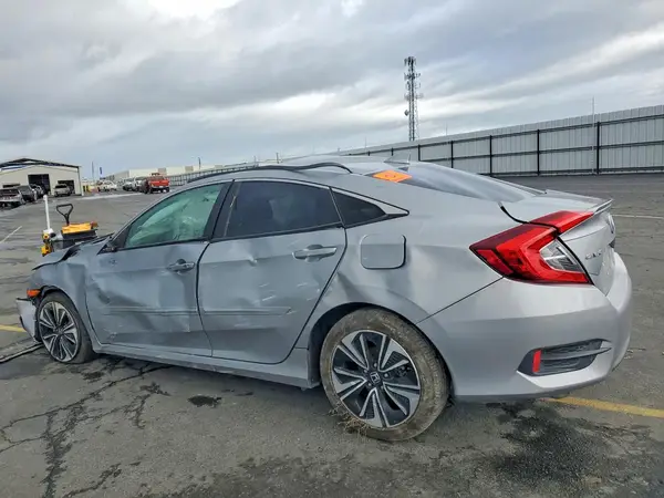 2HGFC1F37HH654706 2017 HONDA CIVIC - Image 2