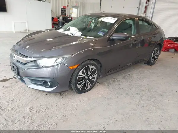 2HGFC1F37HH655435 2017 HONDA CIVIC - Image 2
