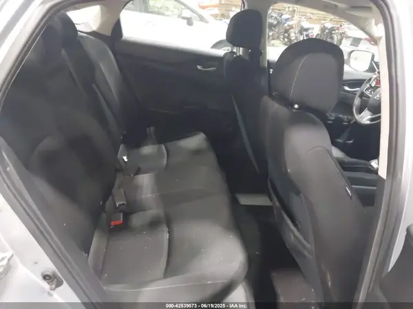 2HGFC1F37HH656102 2017 HONDA CIVIC - Image 8