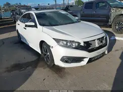2HGFC1F38HH633864 2017 HONDA CIVIC