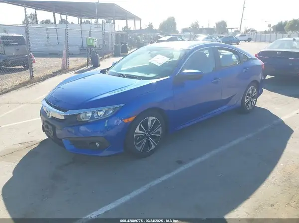 2HGFC1F38HH637283 2017 HONDA CIVIC - Image 2