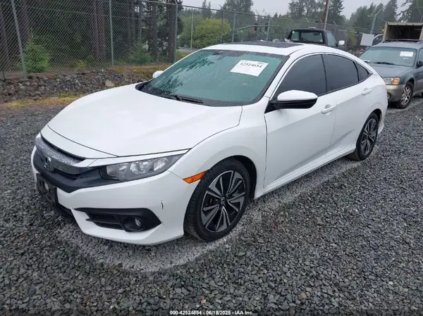 2HGFC1F38HH643777 2017 HONDA CIVIC - Image 2