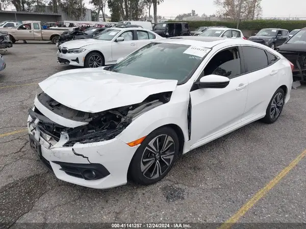 2HGFC1F38HH654780 2017 HONDA CIVIC - Image 2