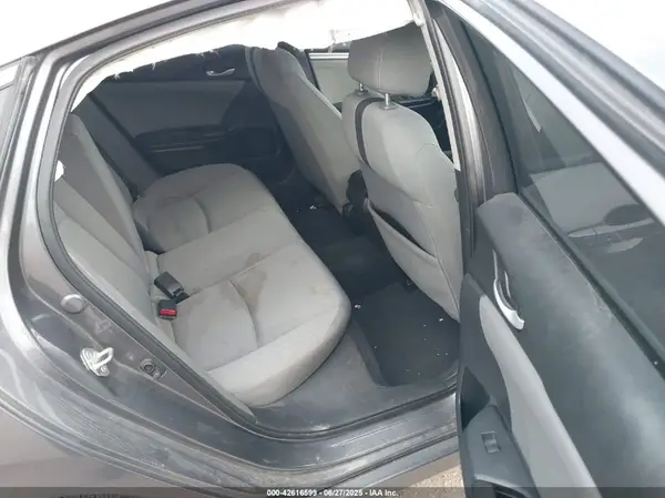 2HGFC1F38JH640576 2018 HONDA CIVIC - Image 8