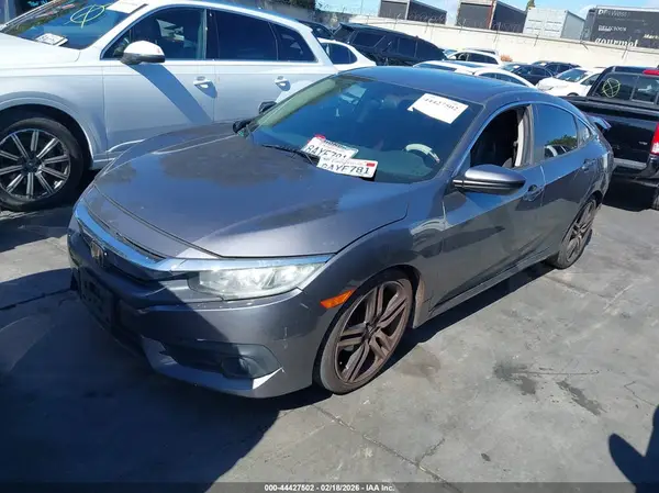 2HGFC1F38JH641114 2018 HONDA CIVIC - Image 2