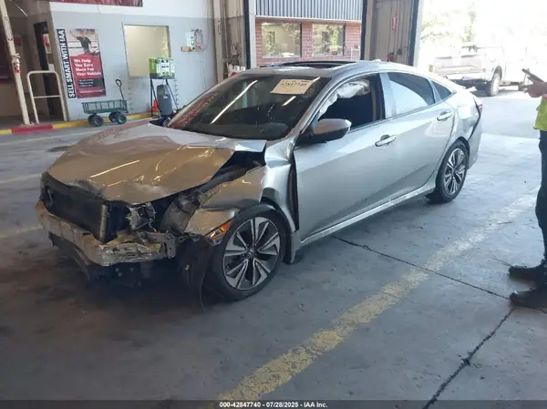 2HGFC1F38JH642439 2018 HONDA CIVIC - Image 2