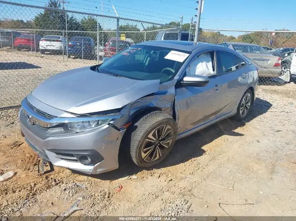 2HGFC1F3XHH631789 2017 HONDA CIVIC - Image 2