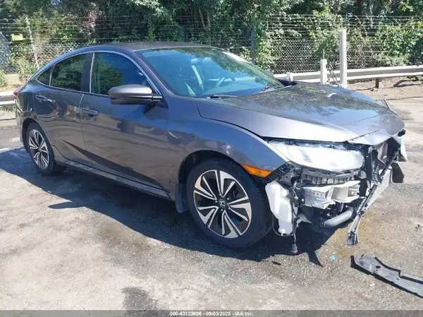2HGFC1F3XHH635745 2017 HONDA CIVIC - Image 1